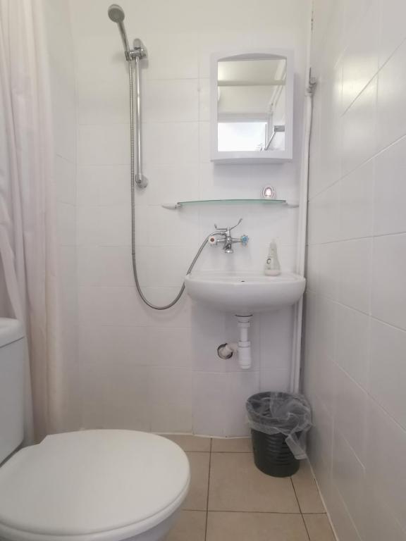Malinowy Domek - Economy Double Room
