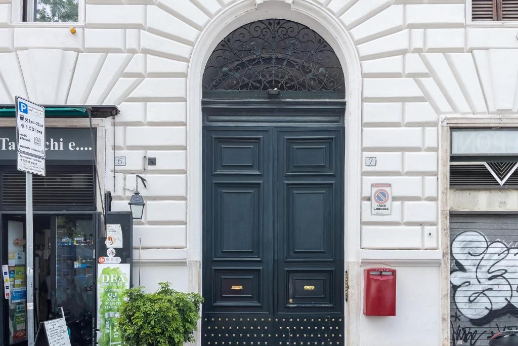 Exteriér alebo vchod do ubytovania The Best Rent - Spacious apartment with terraces with panoramic view of Rome