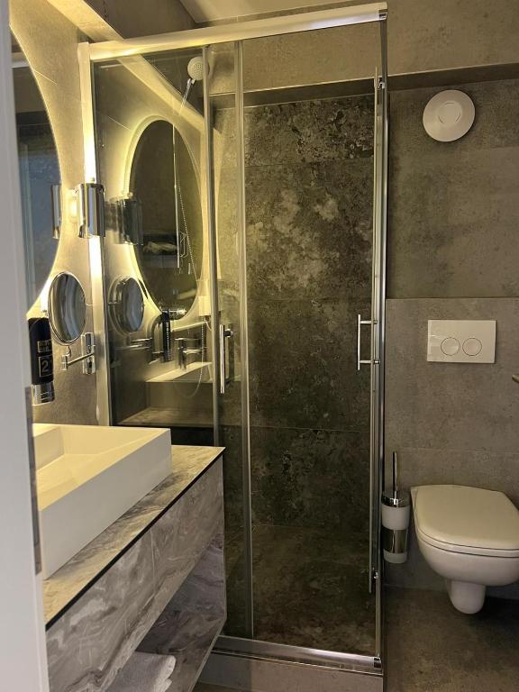 Koupelna v ubytování Hotel Harmshof Bispingen