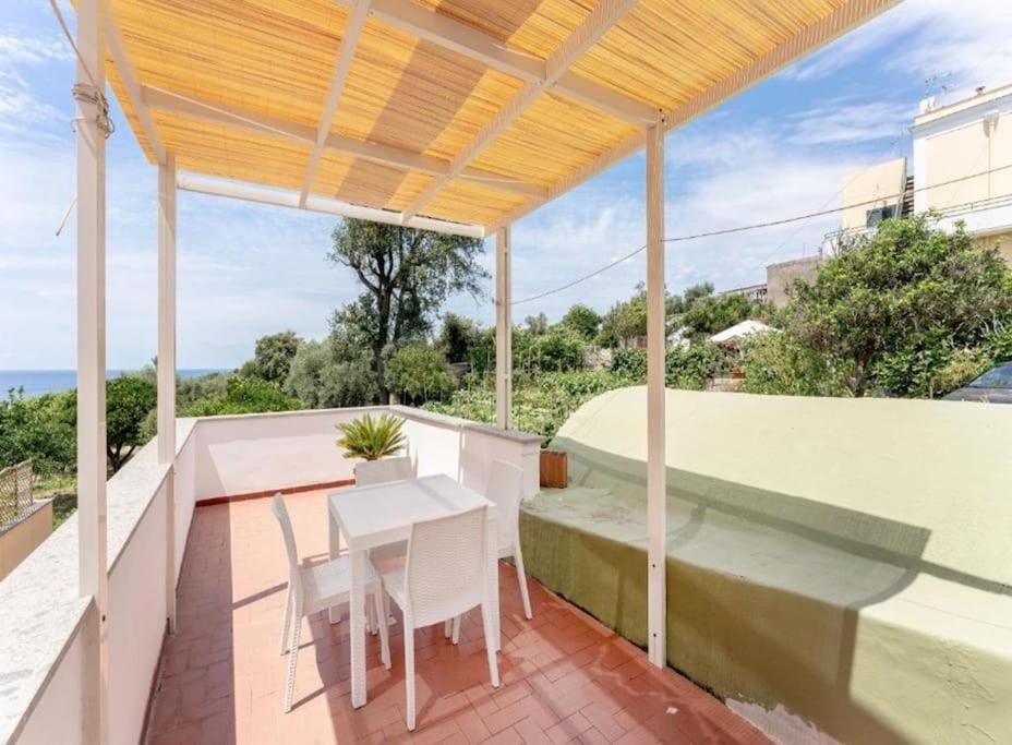 En balkon eller terrasse på Casa Margherita