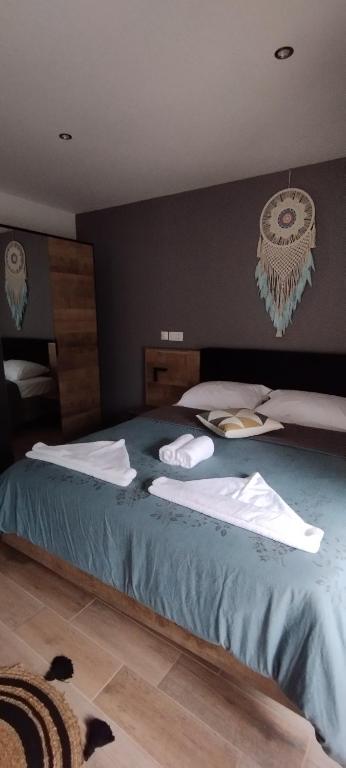 Postel nebo postele na pokoji v ubytování Spartines home