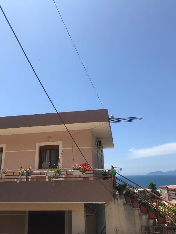 Holiday Room’s Vlore - Image 1