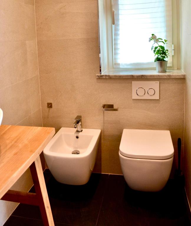 Koupelna v ubytování Monterosso Rooms