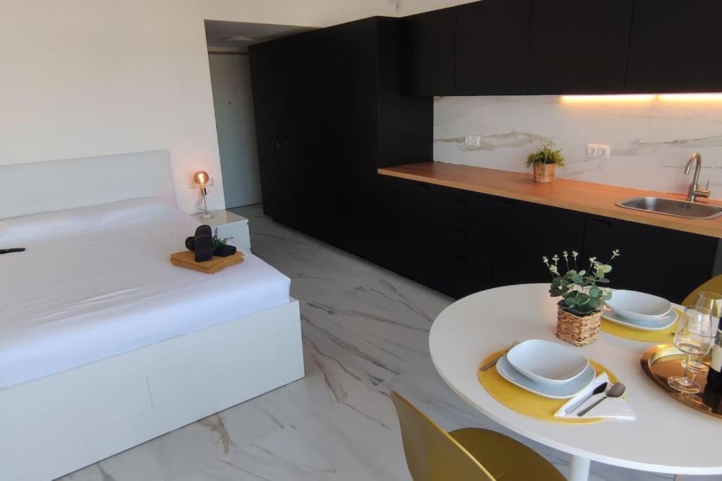 Chill Out Studio Jacuzzi & Sea Views, Alicante – Bijgewerkte ...