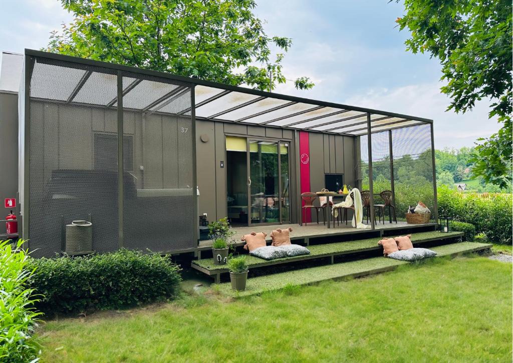 MAGNOLIA HOUSE by the RIVER XL, Metlika (updated prices 2024)