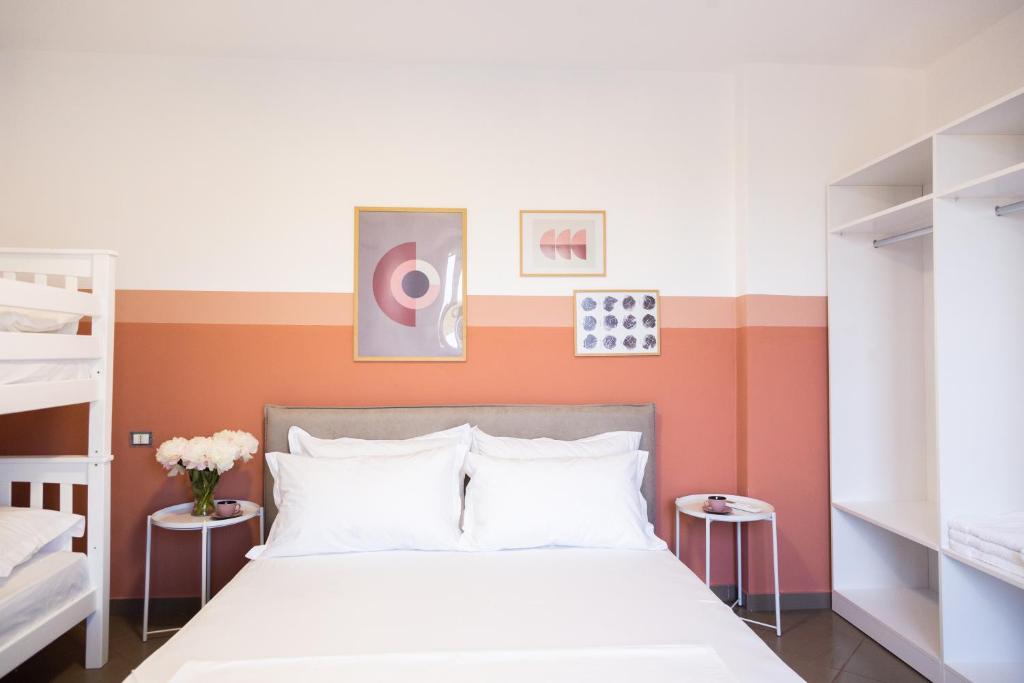 Lulu Suites - Sunset - Image 2