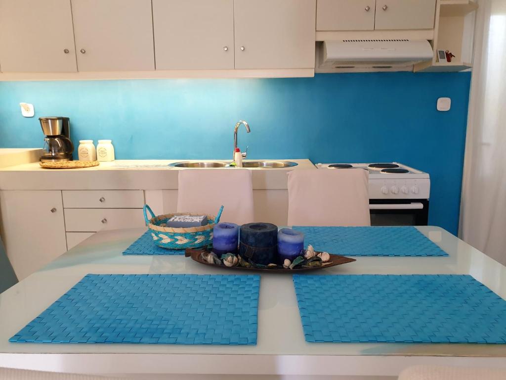 Kuchyň nebo kuchyňský kout v ubytování Aloe house Lakithra
