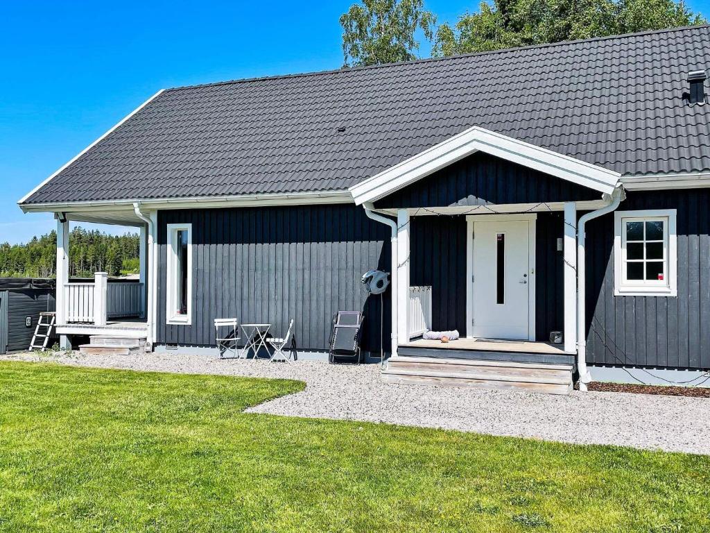 Holiday home KARLSTAD II, Killstad (precios actualizados 2024)