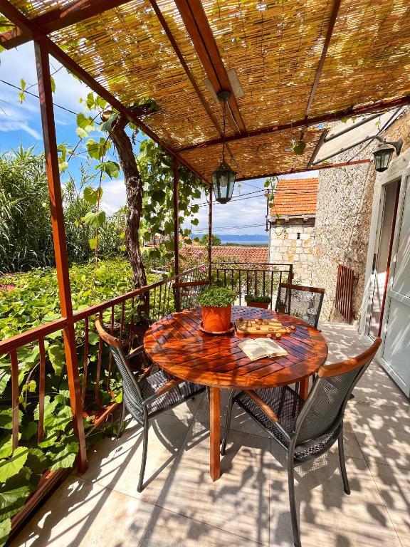 Holiday Home Skala and Kala with hot tubs photo