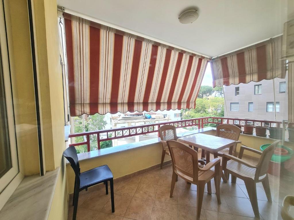 Balkón nebo terasa v ubytování Coco Apartment Tirana