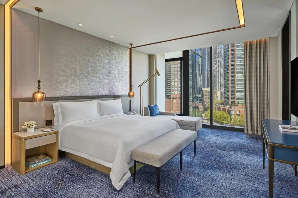 Caroline Astor Suite
