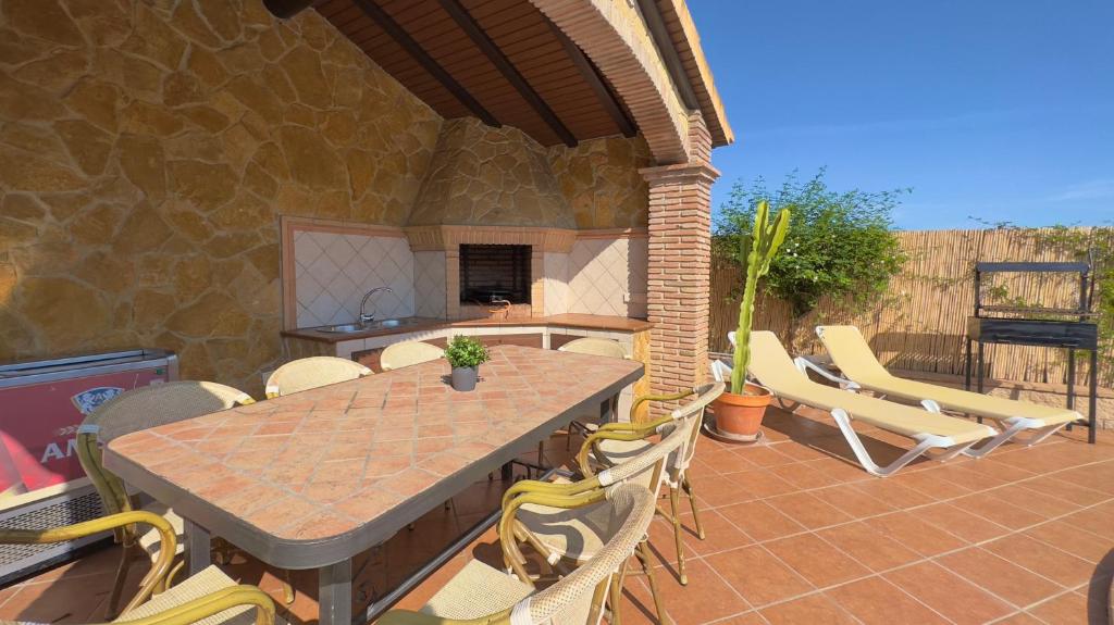 Balkón alebo terasa v ubytovaní Chalet El Parral - Piscina y Sala de Cine