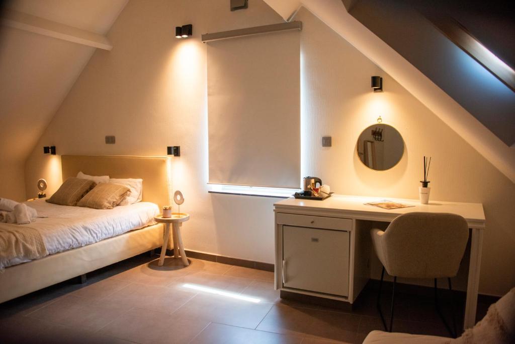 Postel nebo postele na pokoji v ubytování Boutique Hotel Het Zoete Zijn