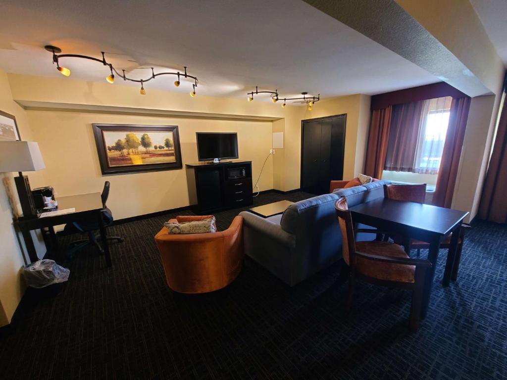 Best Western Plus North Platte Inn & Suites - Suite Con 2 Camas Grandes - Fumadores