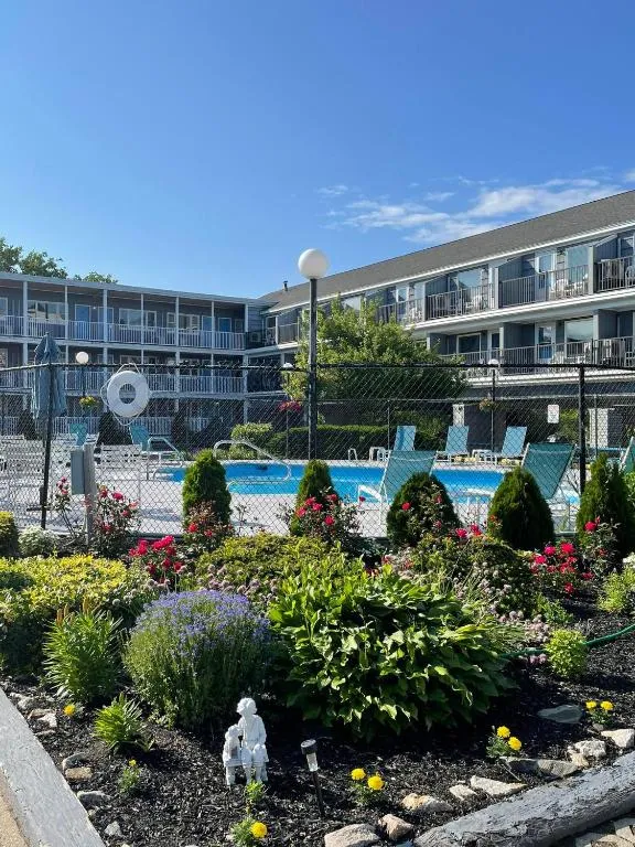 The Grand Beach Inn in Portland