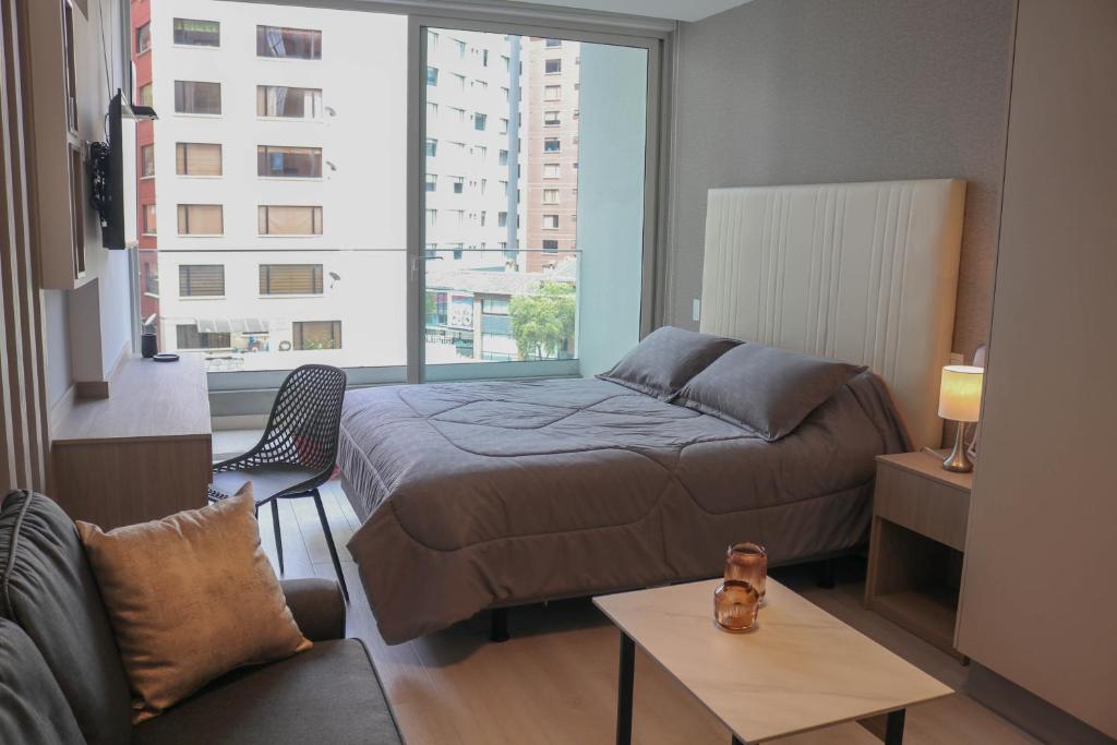 Katil atau katil-katil dalam bilik di Silver Studio Pool Comfy Garage CheckinEC