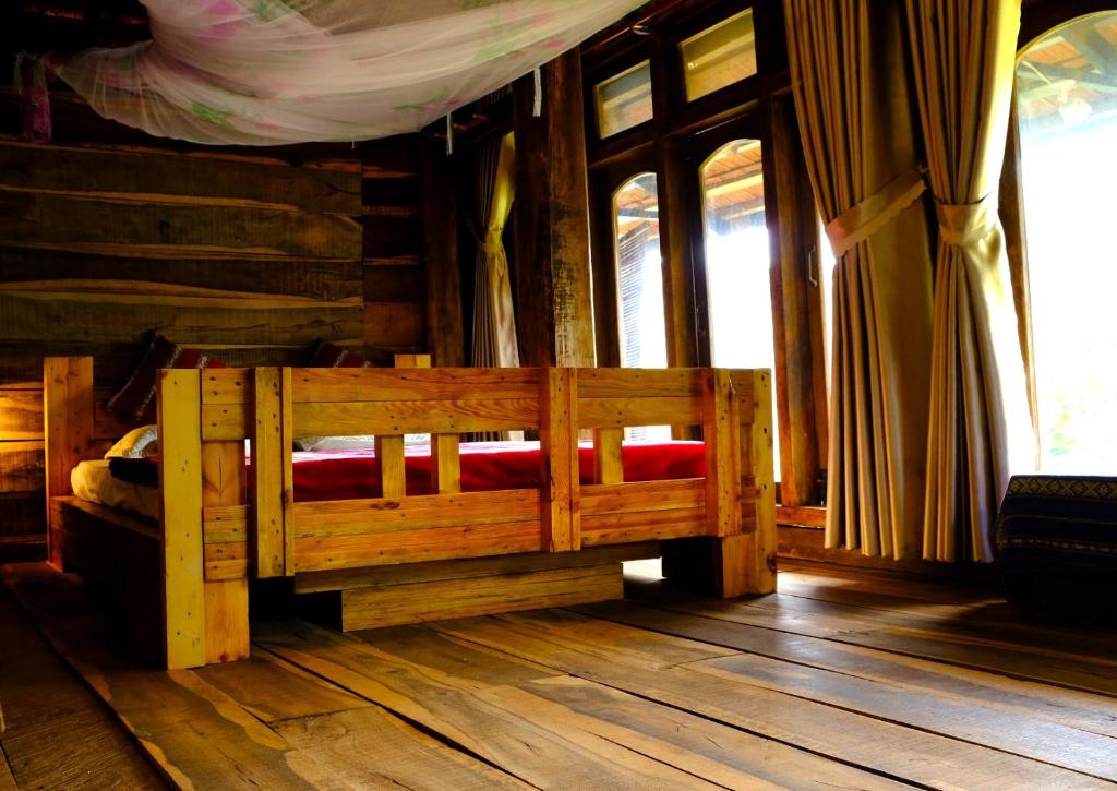 Postel nebo postele na pokoji v ubytování Plei Homestay & Café