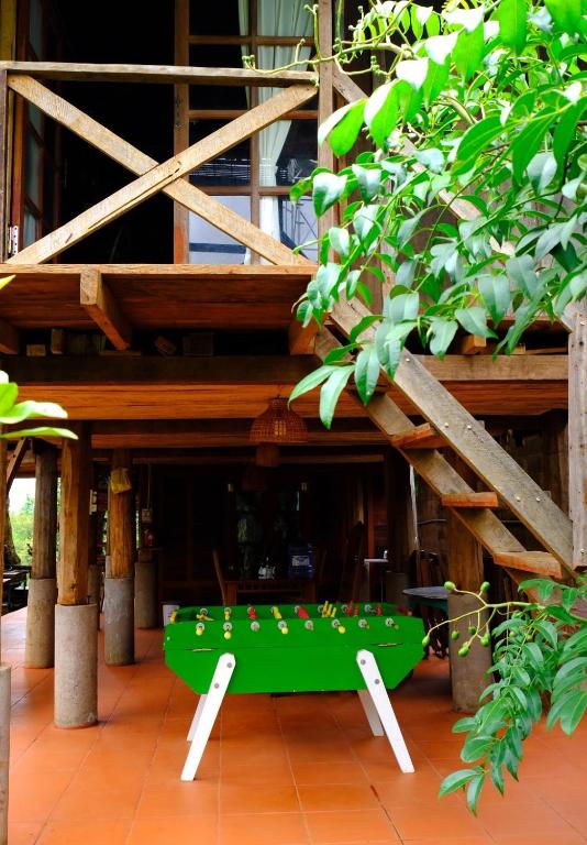 Balkón nebo terasa v ubytování Plei Homestay & Café