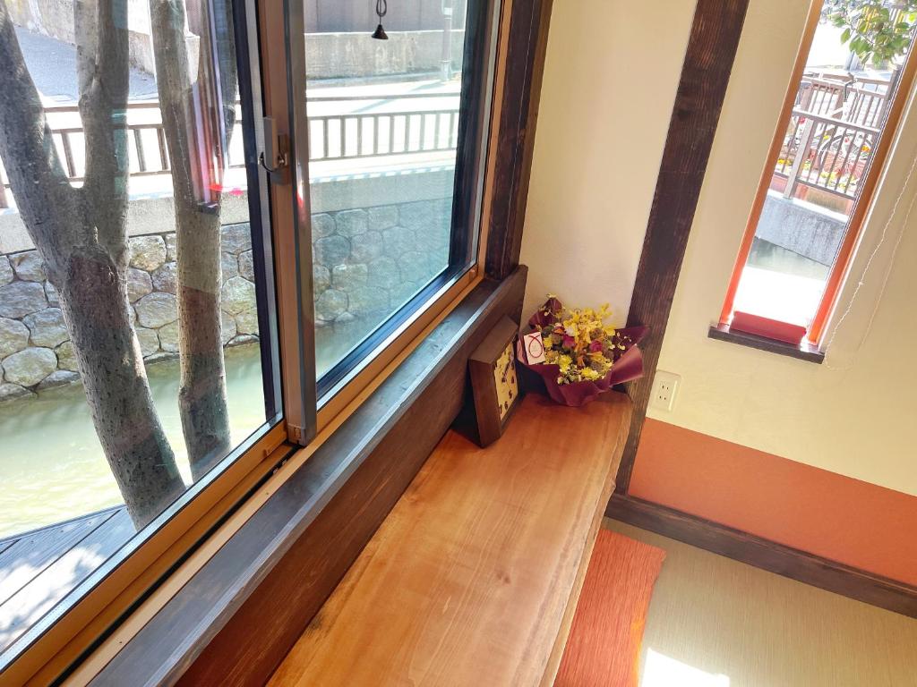 Balkón nebo terasa v ubytování Guest House Pongyi