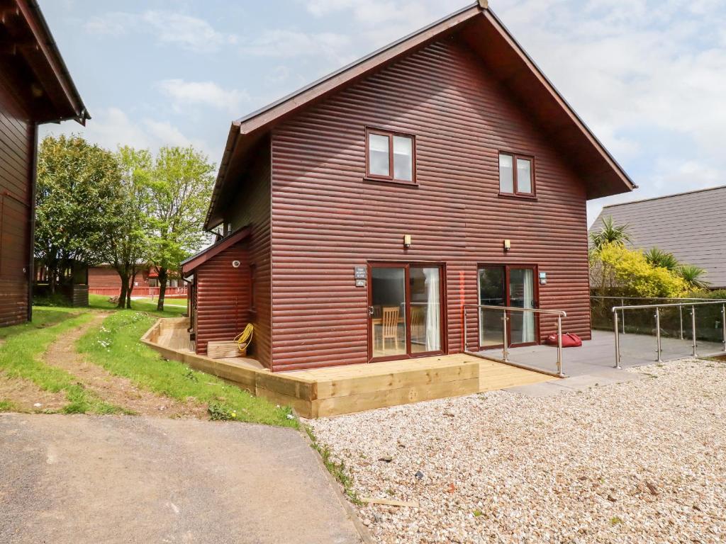 Lodge 49A, Saint Columb Major (updated prices 2024)