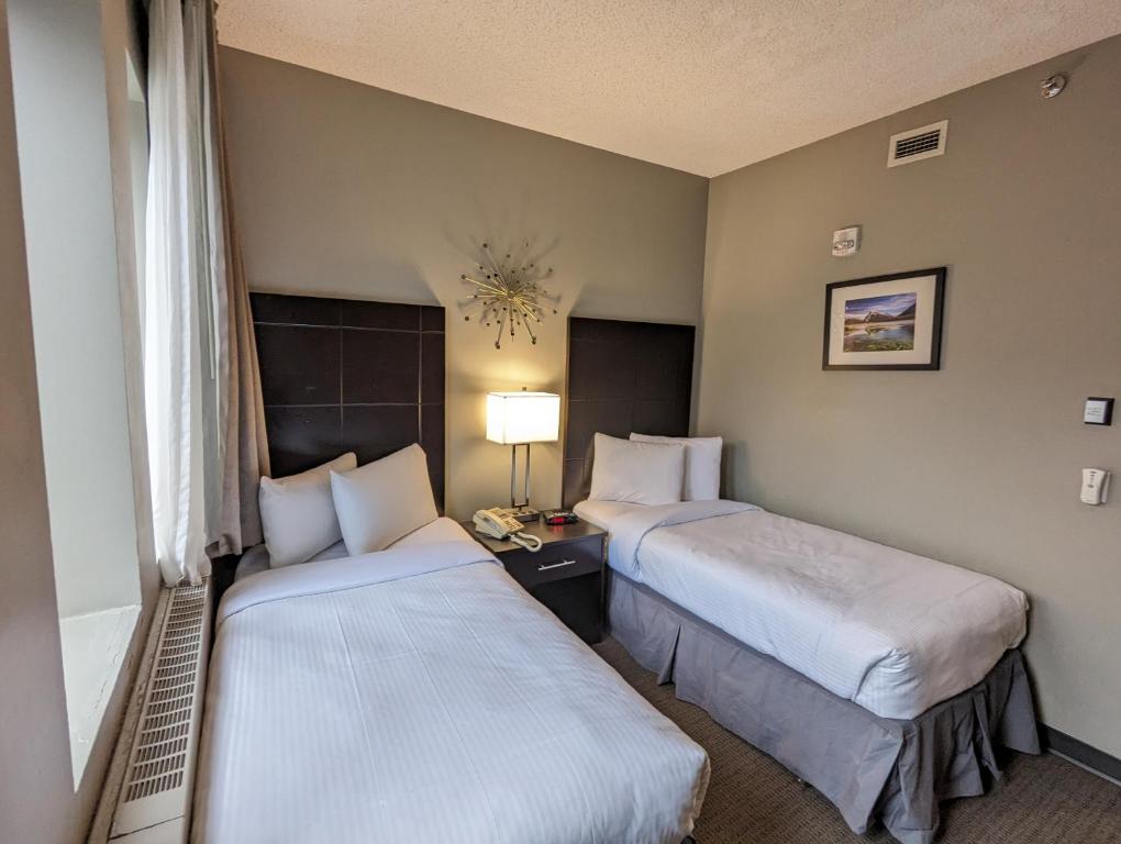 King Edward Hotelにあるベッド