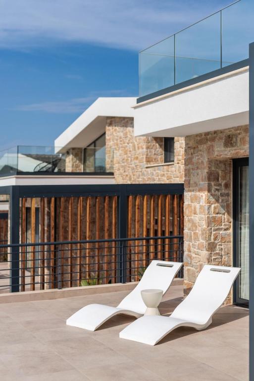 Balkón nebo terasa v ubytování Five Senses Of Luxury