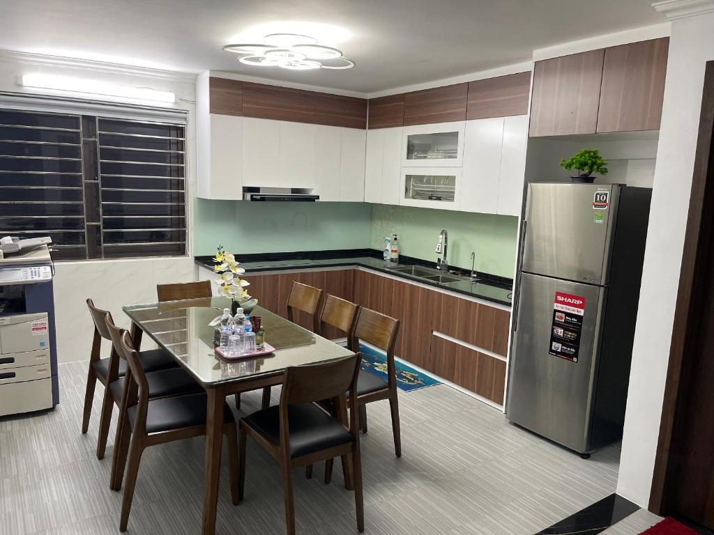 Kuchyň nebo kuchyňský kout v ubytování Trung Đức Homestay