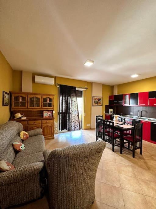 Seaview Apartment, Durres Beach - Image 8