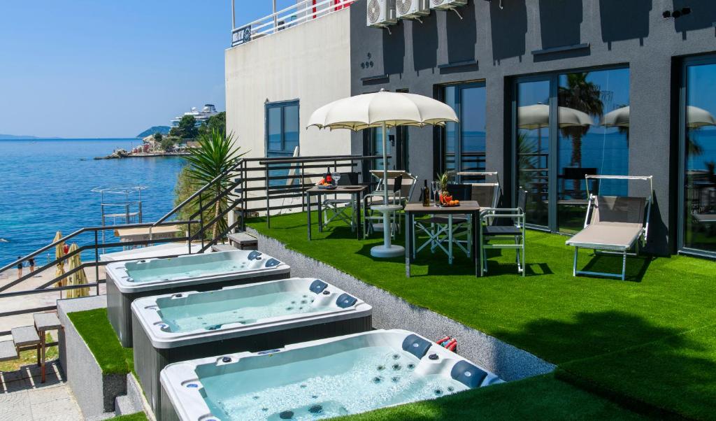 Via Mare Luxury Rooms