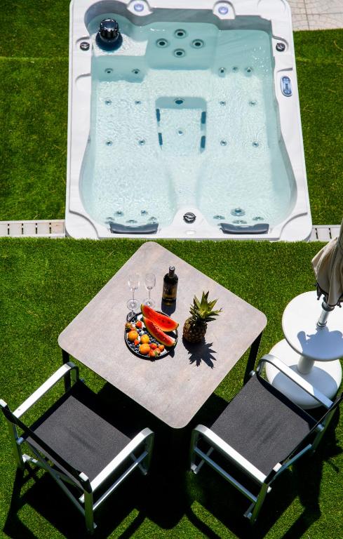 Via Mare Luxury Rooms - Deluxe Double Or Twin Room With Spa Bath