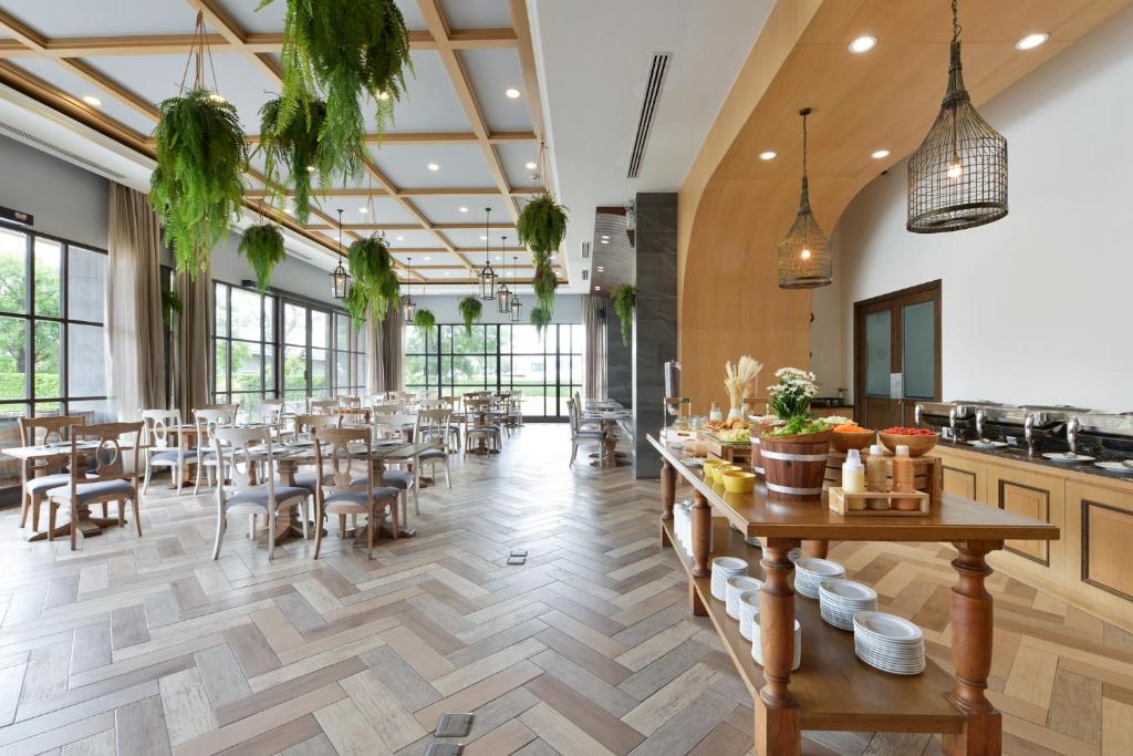 Restaurace v ubytování VST Residence -SHA PLUS Certified