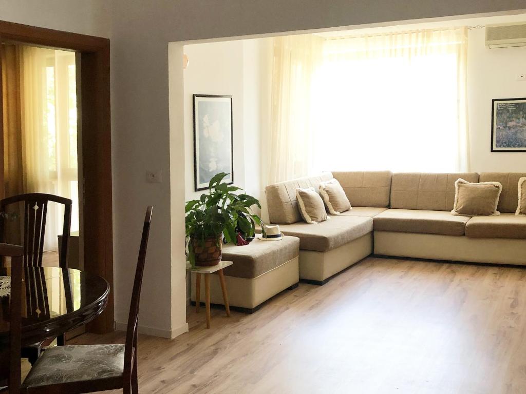 Bright and Spacious Apartment in the Heart of Tirana, Tirana Updated 2023 Prices