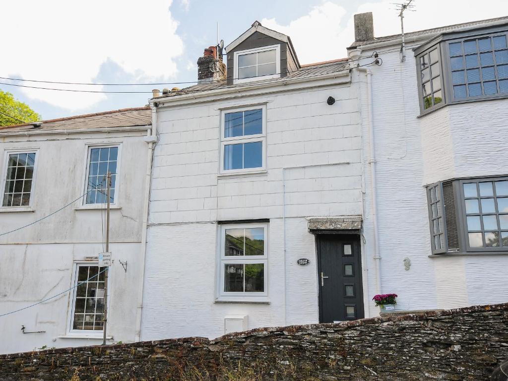 Farleigh Cottage, Looe (updated prices 2024)
