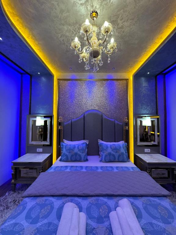 Postel nebo postele na pokoji v ubytování Robevski luxury rooms
