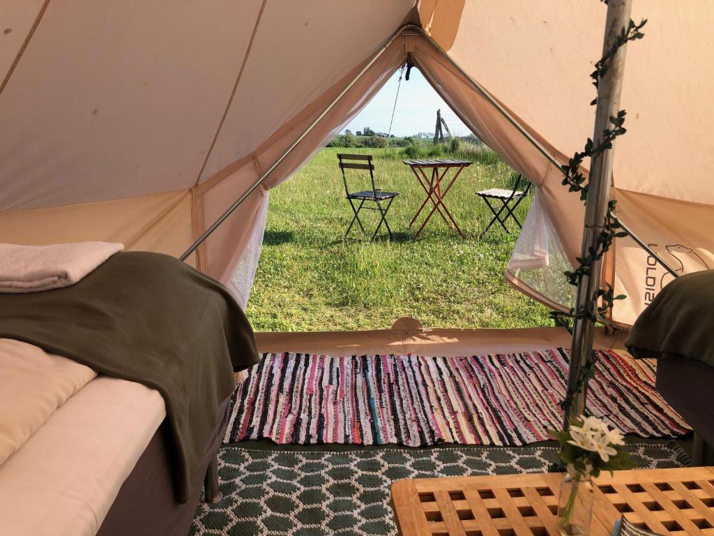 Posezení v ubytování Helles Have Glamping