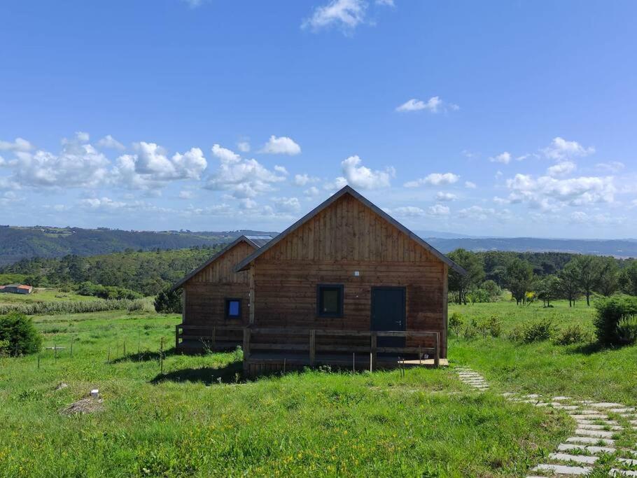 Ảnh trong thư viện ảnh của Bungalow Blue - Cabana de Madeira ở Nazaré