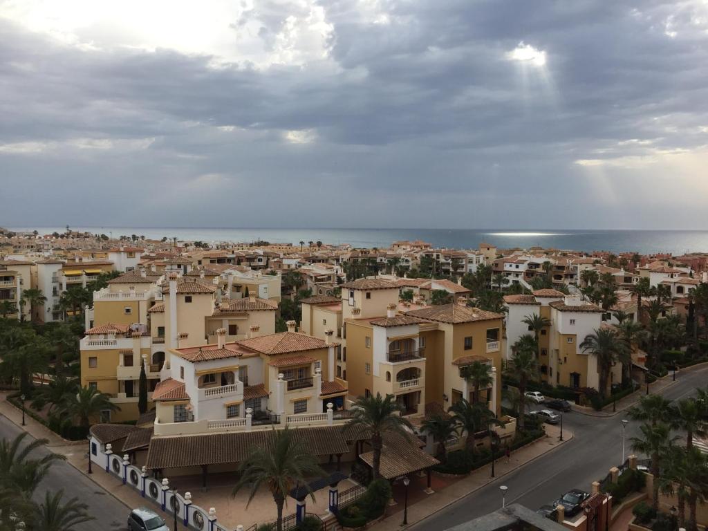 Apartamentos ATALAYAS CON VISTAS AL MAR en Torrevieja, Comunidad Valenciana