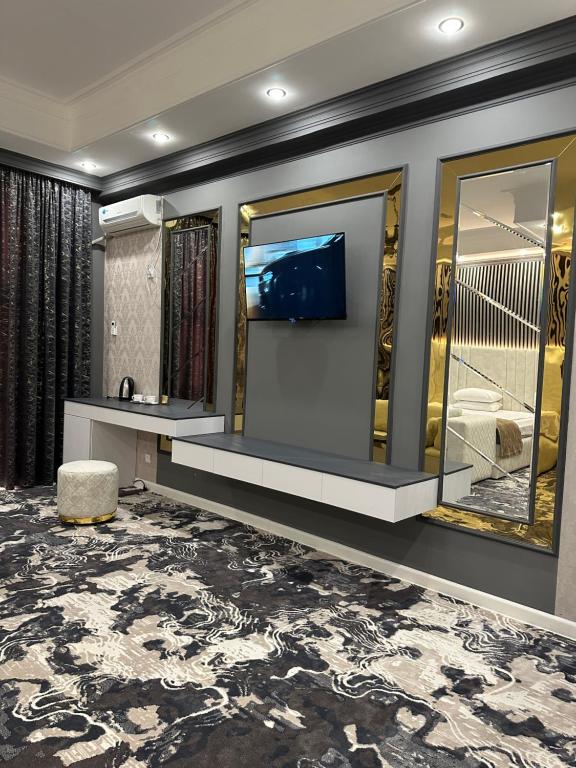 Jasmine - Suite