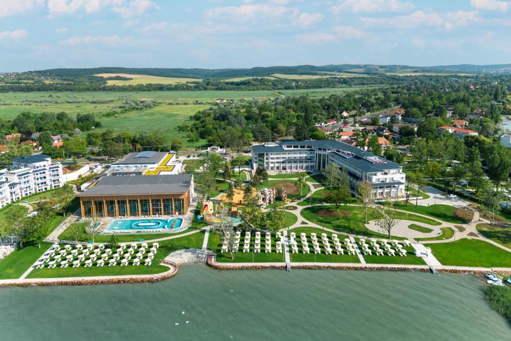 Mövenpick Balaland Resort Lake Balaton, זאנטוד מחירים מעודכנים לשנת 2023