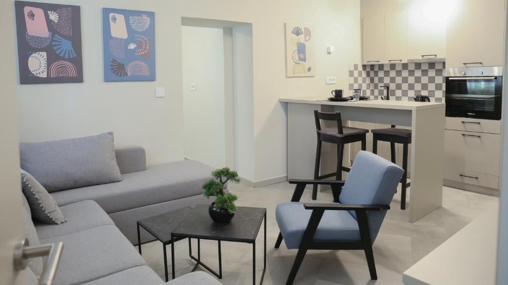 Apartments Srbija Waterfront - FREE PARKING - Two-Bedroom Apartment With Free Parking