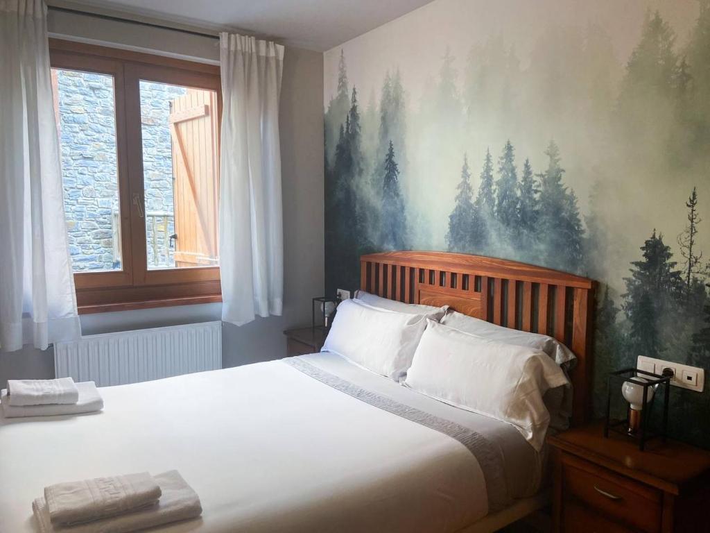 Postel nebo postele na pokoji v ubytování Naturaleza En Soldeu - Disfruta En Familia De Terraza Con Vistas - Parking Gratis