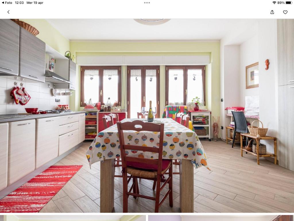 Kuchyň nebo kuchyňský kout v ubytování B&B Gaudì