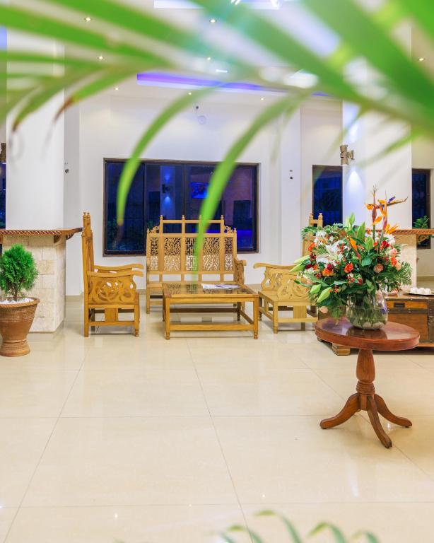 TV a/nebo společenská místnost v ubytování Hotel Sapphire