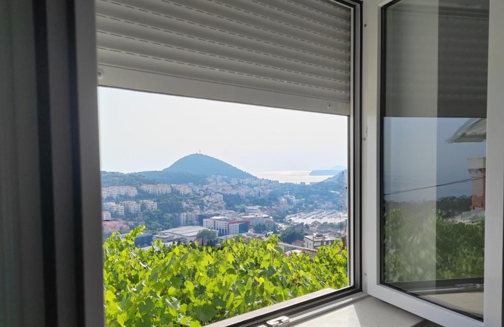 Mediterranean Vista - 16