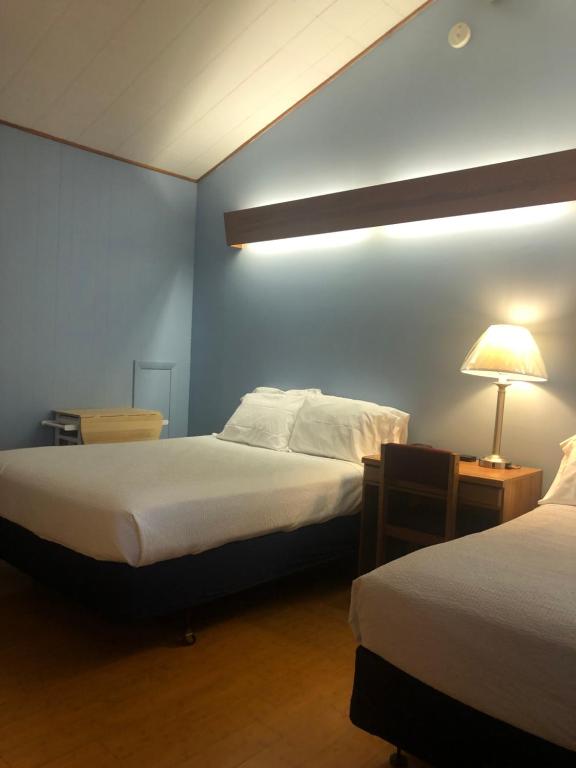 Executive Motel photo