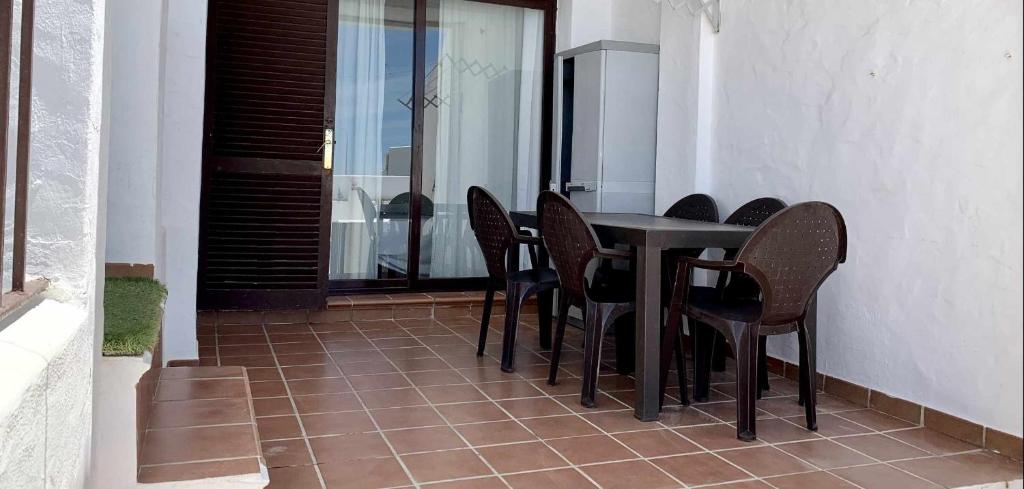 Posedenie v ubytovaní Urb Las Cañas Apartamento F1
