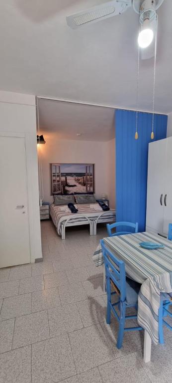 Casa Vacanze Casti 37 a Calasetta - Apt Fronte Mare