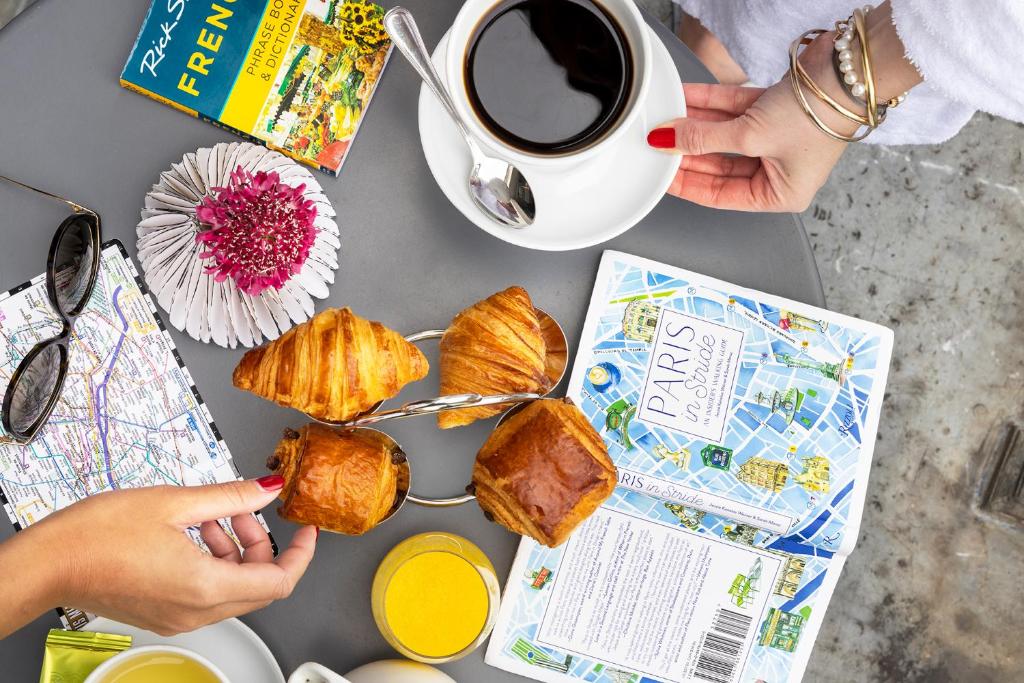 Hôtel Madeleine Plaza - Resim 31