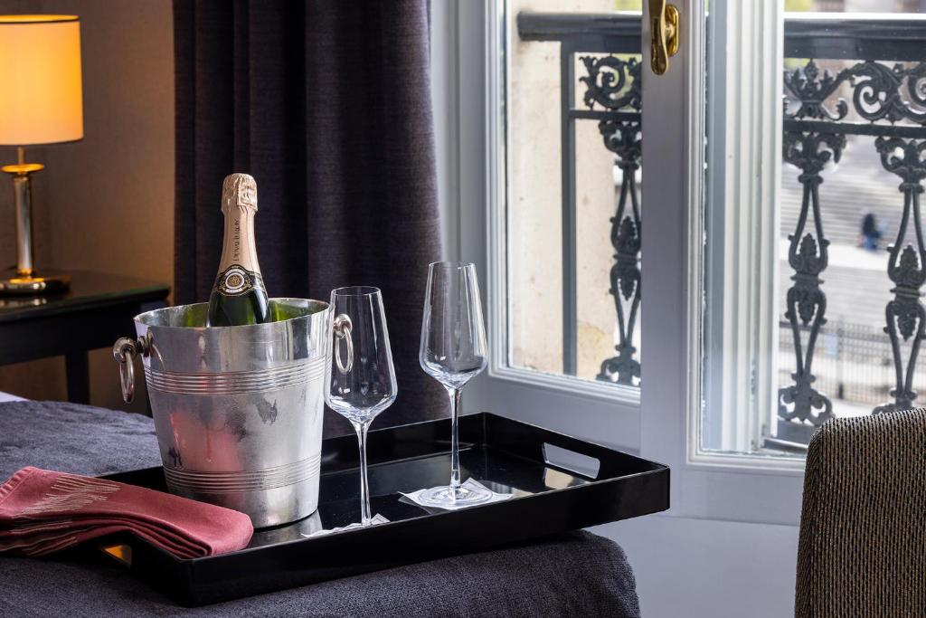 Hôtel Madeleine Plaza - Resim 23