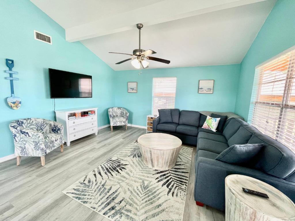 Beers & Sunshine, Port Aransas Updated 2024 Prices